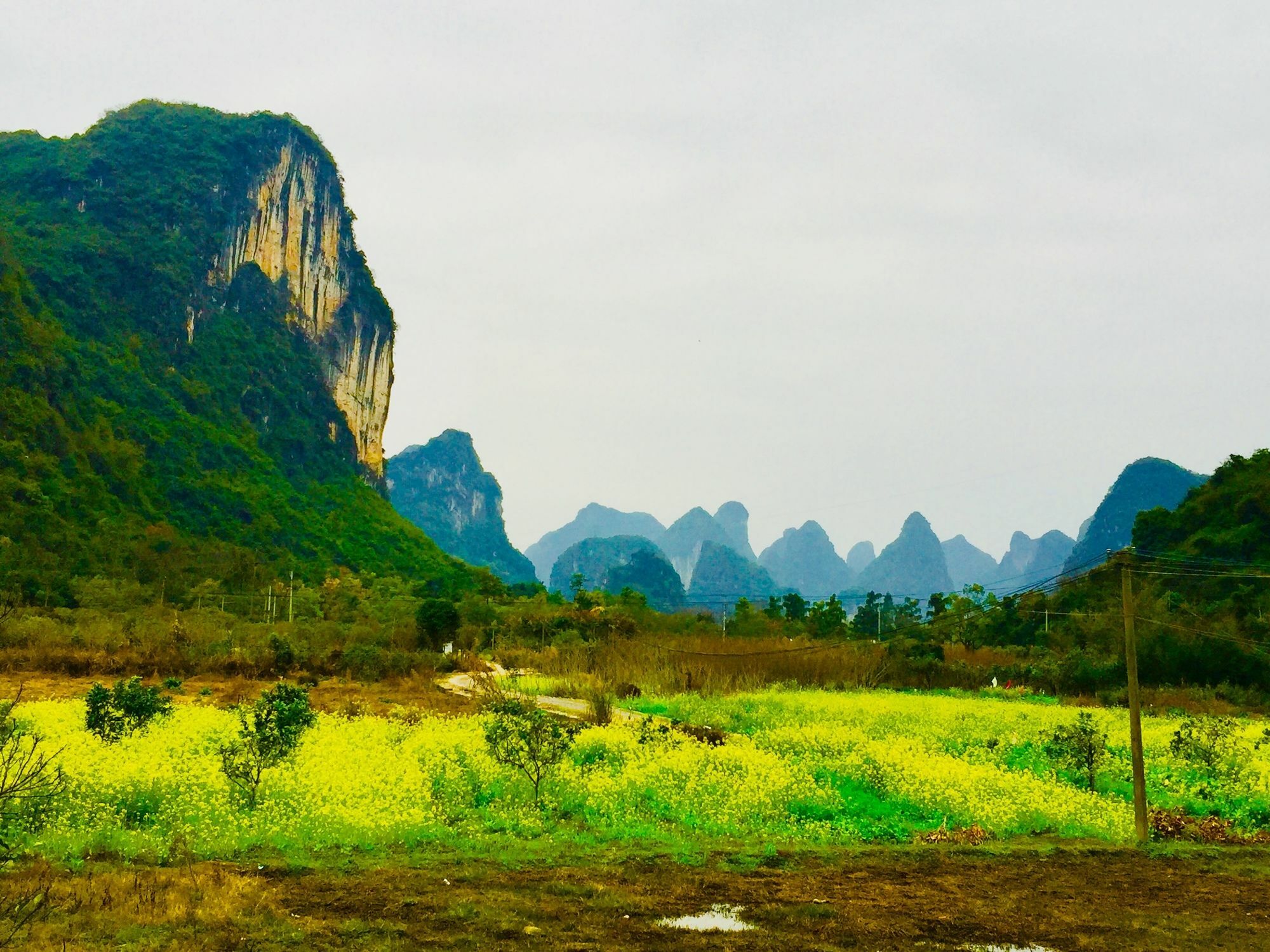 Yangshuo Moon Resort Hotel Guilin Eksteriør bilde